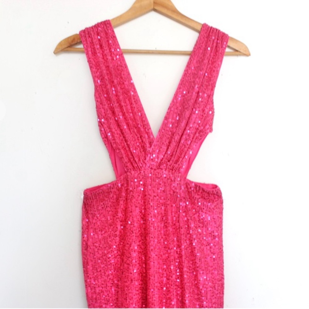 Hello Molly Love Me Sequin Dress - Picture 3 of 9